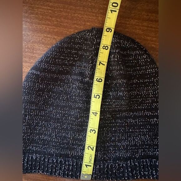 Covington gloves & beanie set - Picture 5 of 6